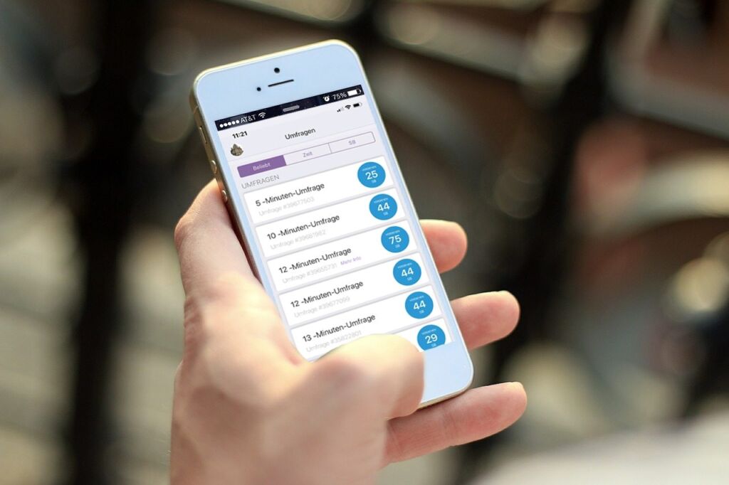 Mit Apps Geld verdienen: bezahlte Umfragen am Handy